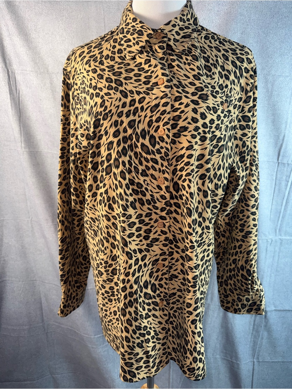 2296-Sag Harbor Black Leopard Print Button-Down on Tan